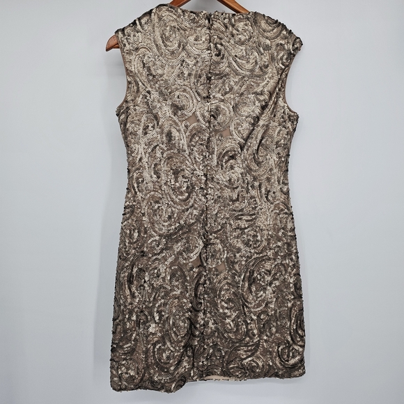 Chelsea & Violet Rose Gold Sequin Bodyxon Holiday Cocktail Dress Womens Medium - Picture 3 of 5